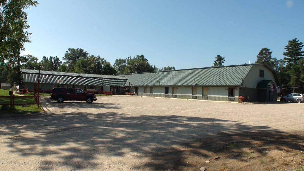 Motel 72 Грейлинг Екстериор снимка